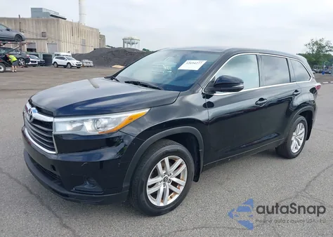 2016 Toyota Highlander Le/Le Plus z USA, uszkodzony, nr VIN 5TDBKRFH2GS279608